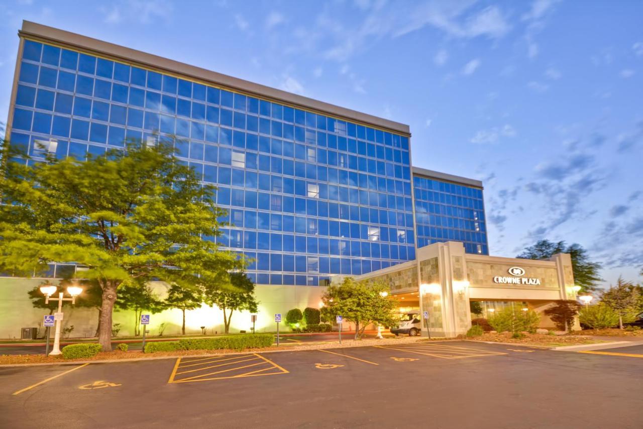Crowne Plaza Tulsa Hotel Southern Hills Екстериор снимка