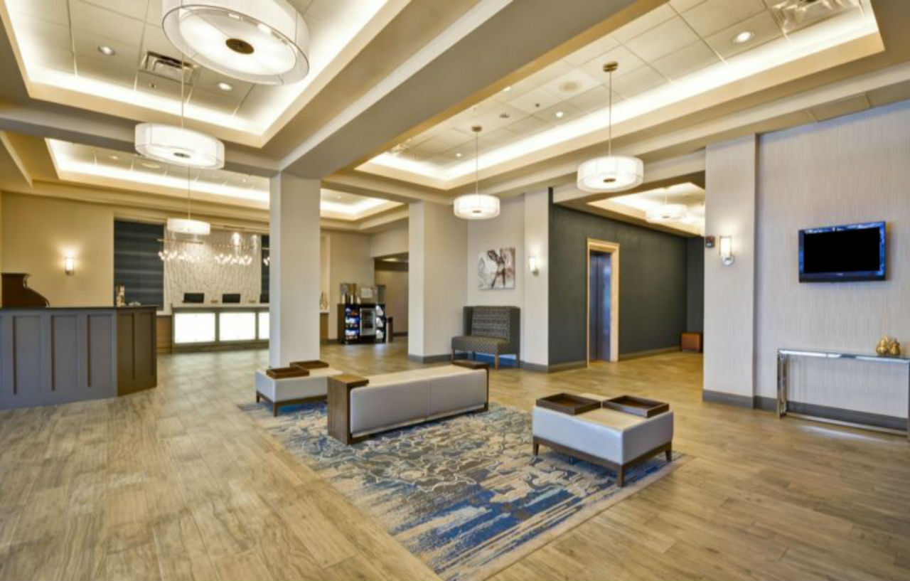 Crowne Plaza Tulsa Hotel Southern Hills Екстериор снимка