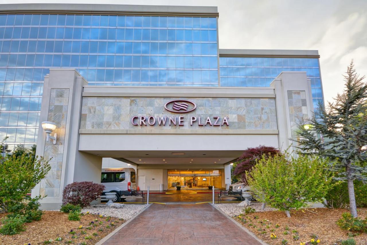 Crowne Plaza Tulsa Hotel Southern Hills Екстериор снимка