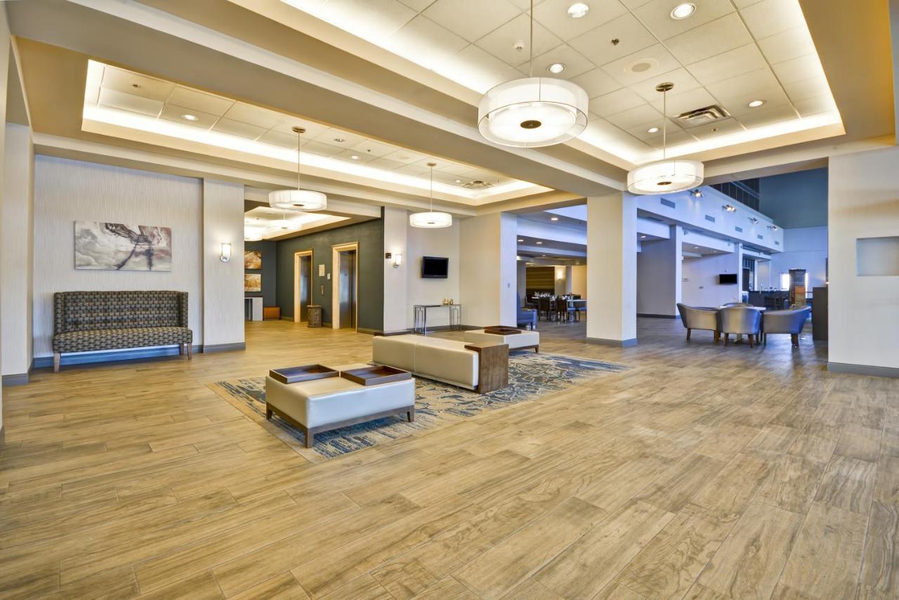 Crowne Plaza Tulsa Hotel Southern Hills Екстериор снимка