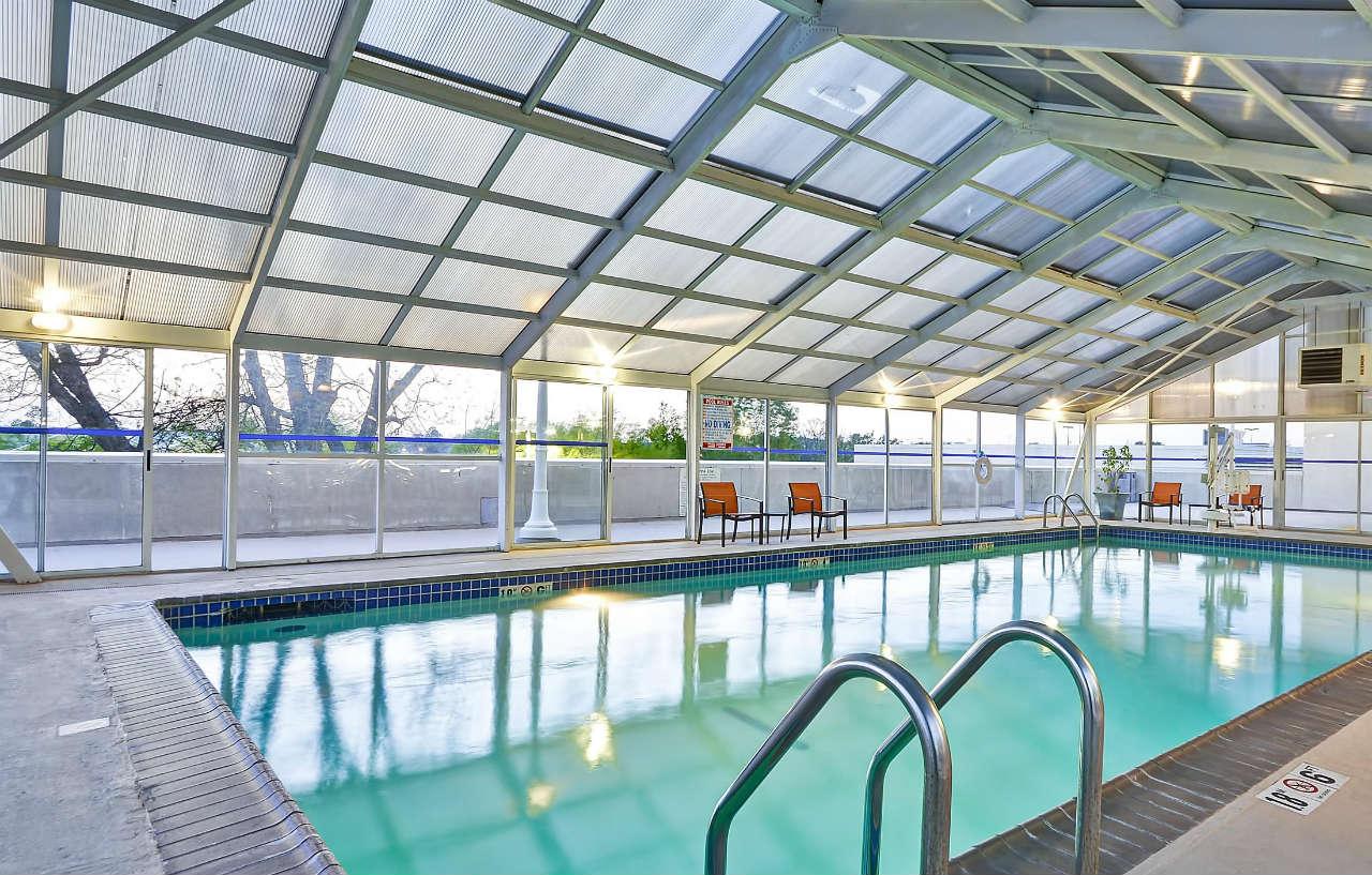 Crowne Plaza Tulsa Hotel Southern Hills Екстериор снимка
